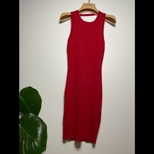 Red sleeveless dress